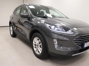 Ford Kuga Titanium 1.5T 150hk FWD Vinter & Förarassistanspaket