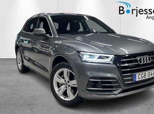 Audi Q555 TFSI e quattro S TRONIC 2020, SUV