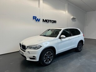 BMW X5 xDrive30d 258hk 360° HUD Pano H/K D-värm Drag Navi