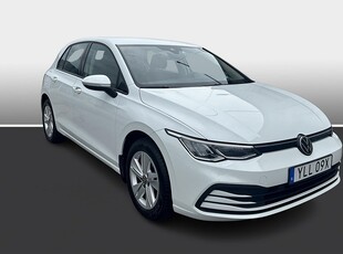 Volkswagen Golf 1.0 TSI Navigation Rattvärme Adaptiv farth 110hk