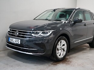 Volkswagen Tiguan eHybrid 245hk Elegance Drag Cockpit Kamera