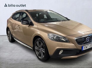 Volvo V40 Cross Country D4 Summum VOC B-kamera BLIS Elstol