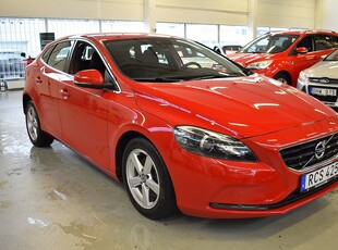 Volvo V40 T2 Momentum Euro 6 NYSERVAD NAVIGATION