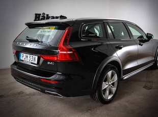 Volvo V60 Cross Country B4 AWD Automat Momentum Euro 6