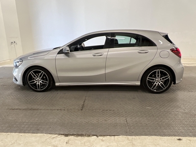 Mercedes-Benz A 180 122hk Backkamera Halvskinn 0,54l/mil