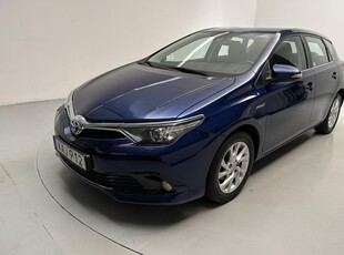 Toyota Auris 1.8 HSD 5dr (99hk)