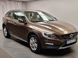 Volvo V60Cross Country D4 Summum Business E 2016, Kombi