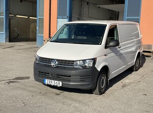 VW Transporter T6 2.0 TDI BMT Skåp (102hk)