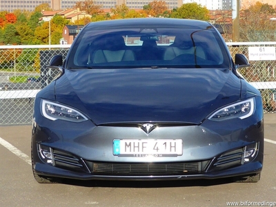 Tesla Model S Long Range AWD