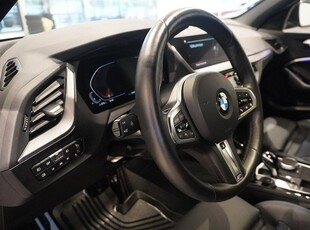 BMW 118 1-serie i 5dr M-Sport Fartpilot HiFi Rattvärme Navi 136hk