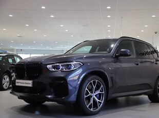 BMW X5 xDrive45e iPerformance / M-Sport / Night Vision