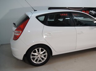 Hyundai i30 1.6 Motorvärmare (med kupéuttag)