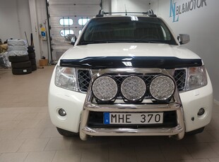 Nissan Navara Dubbelhytt 3.0 dCi V6 4x4 Euro 5