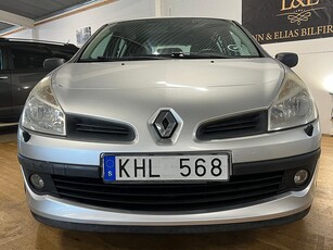 Renault Clio 5-dörrars Halvkombi 1.2 1ÅRSGARANTI/NYTT KAMREM