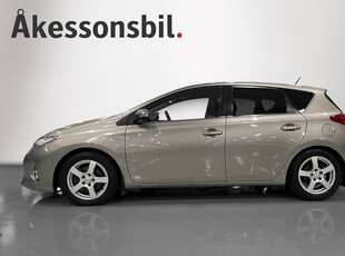 Toyota Auris 2.0 124hk 5D