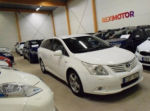 Toyota Avensis Kombi 2.2 D-4D Executive Ny Besiktad