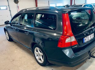 Volvo V70 2.5T Flexifuel Momentum Euro 4 , 200 HK