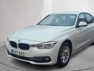 BMW 330e Sedan, F30 (252hk)