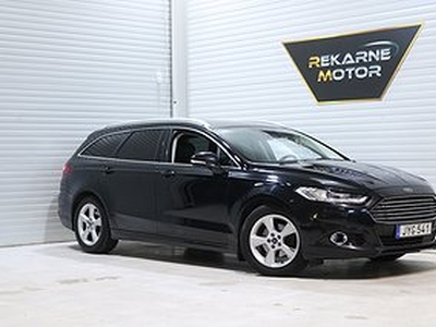 Ford Mondeo 2.0 TDCi AWD Business 180HK| D-Värme |B-Kam |GPS