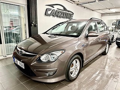 Hyundai i30 cw 1.6 CRDi (116hk) Kamkedja M-värmare