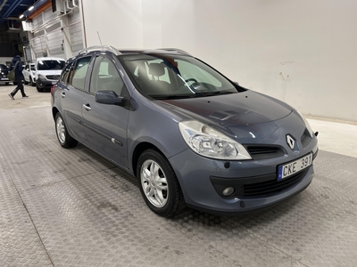 Renault Clio Sport Tourer 1.2 TCe 101hk M-värme Drag Lågmil