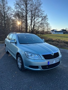 Skoda Octavia Kombi 1.6 TDI Bes Drag Lågmil