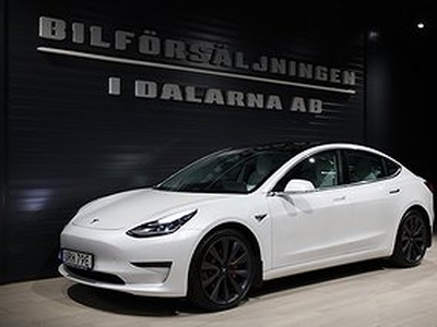 Tesla Model 3 Performance AWD 510hk Svensksåld FSD/V-hjul