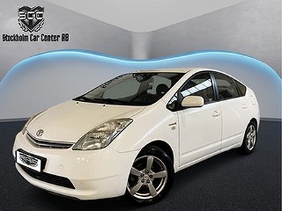 Toyota Prius 1.5 Hybrid VVT-i + 3CM CVT, 112hk, Ny service