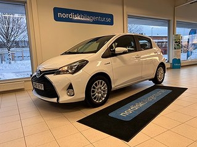 Toyota Yaris Hybrid e-CVT Aut 5dörr Norrbottensbil *5400mil*