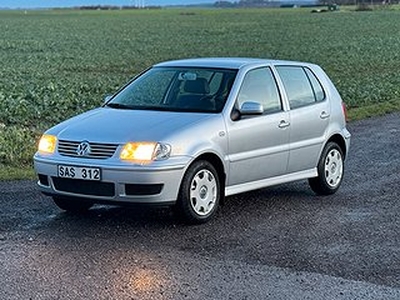 Volkswagen Polo 5-dörrar 1.4 | 12800 MIL