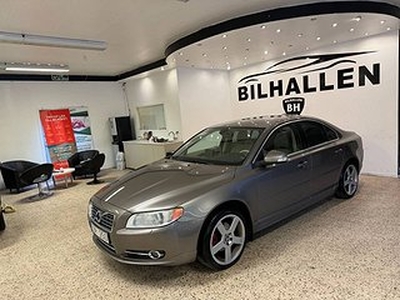 Volvo S80 2.5t drag navi 6vxl ny servad 200hk