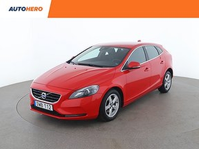 Volvo V40 T2 Momentum *FRI HEMLEV* / VOC, Värmare, Bluetooth