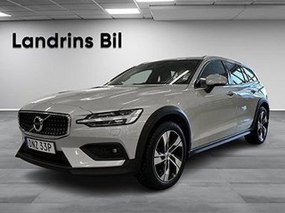 Volvo V60 Cross Country Polestar D4 AWD Momentum 200 HK