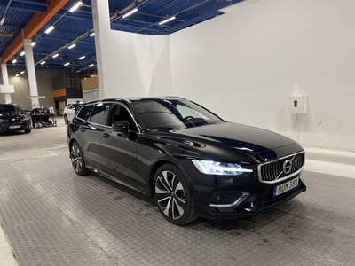 Volvo V60 D4 190hk Inscription D-värme VOC B-kamera Skinn