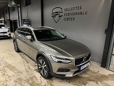 Volvo V90 Cross Country B4 AWD Geartronic Momentum VOC Euro 6