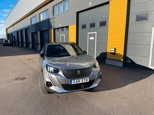 Peugeot e-2008 GT-line Silver metallic . hyr 1-12 månader