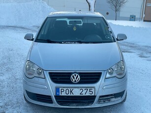 Volkswagen Polo 5-dörrar 1.4 NYA VINTERDÄCK