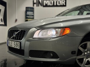 Volvo V70 D5 Momentum|DRAG|Värmare|Bluetooth|HPAudio|NyServ|