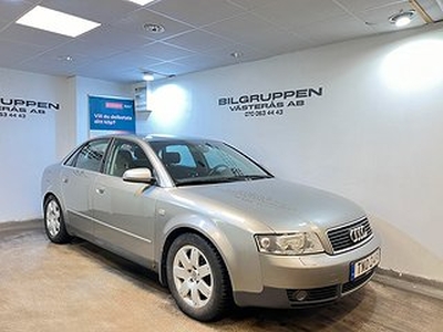 Audi A4 Sedan 1.8 T Sport / Ny Serv / Kamrem bytt / Ny Bes