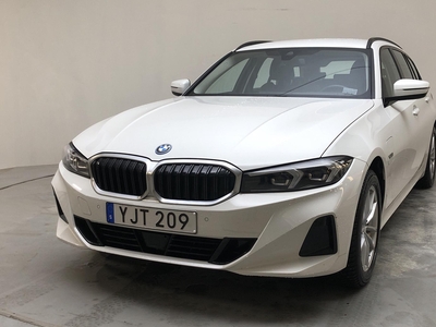 BMW 330e xDrive Touring LCI, G21 (292hk)