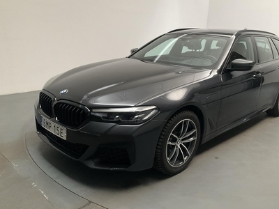 BMW 530e xDrive Touring, G31 12kWh LCI (292hk)