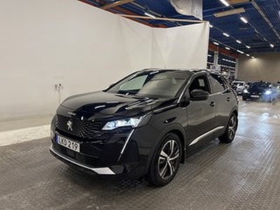 Peugeot 3008 GT HYBRID4 Plug-in AWD 300hk Pano Drag MOMS