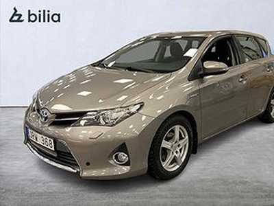 Toyota Auris Hybrid 1.8 5D LED-ramp M&K-värmare