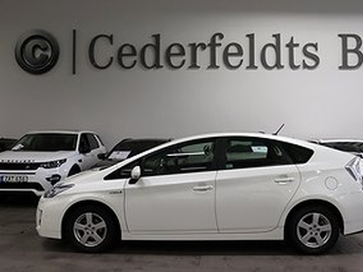 Toyota Prius Hybrid MotorVärmare B-Kamera GPS S&V HJUL INGÅR