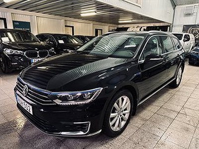 Volkswagen Passat GTE Executive 1 ägare Cockpit Navi Värmare