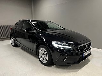 Volvo V40 Cross Country D3 Momentum Aut Voc Navi B-kam BLIS