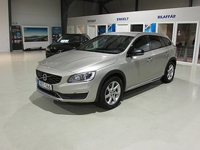 Volvo V60 Cross Country D4 AWD Geartronic Summum, Classic Euro 6 VOC