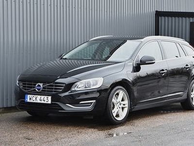 Volvo V60 D5 Plug-in Hybrid AWD Läder Drag Navi B-kamera