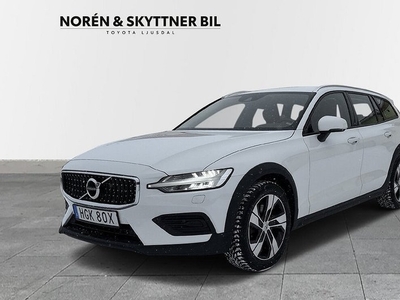 Volvo V60Cross Country D4 AWD Geartronic Momentum 2019, Kombi