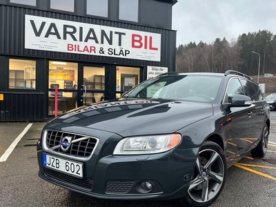 Volvo V702.5T Flexifuel DRIVe Momentum Euro 4 2010, Kombi